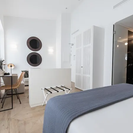 Myr Marques House 4*
