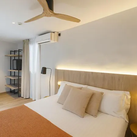 Nommadas Jero -adults Only ゲストハウス バレンシア