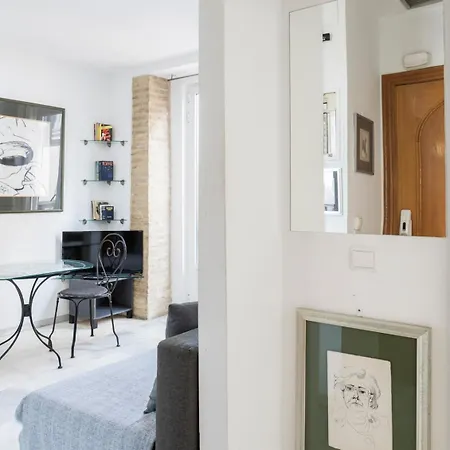 Апартаменты Serrano Park *