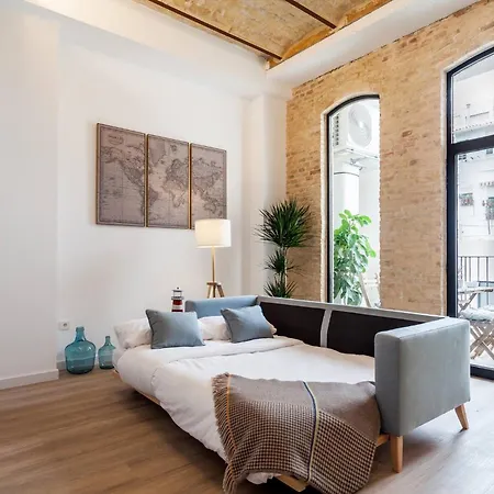 Aire Holidays Valenza