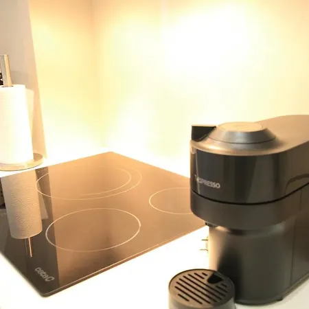 Modernist House In Cabanyal *