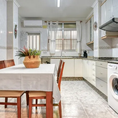 Casa Playa Arenas Con Terraza *