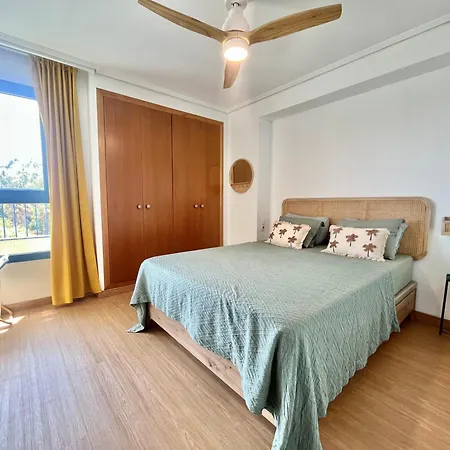 Beachfront Family With Pool Valencia