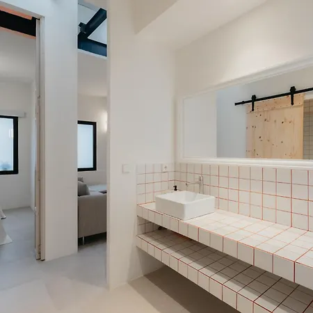 Travel Habitat Playa Del Cabanyal * Valensiya