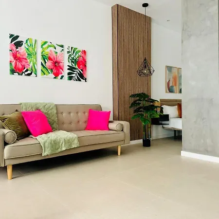 Planas 3 Designer Aparment With Terraza In Ruzafa Soho Apartment Valencia