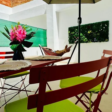 Planas 3 Designer Aparment With Terraza In Ruzafa Soho