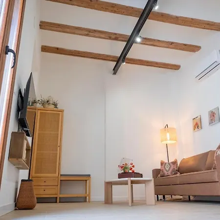 Con Patio Playa Cabanyal Valencie