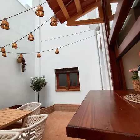 Con Patio Playa Cabanyal Apartmán *