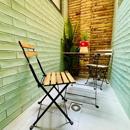 Apartmán Mediterranean Flat Next To The Historic Center