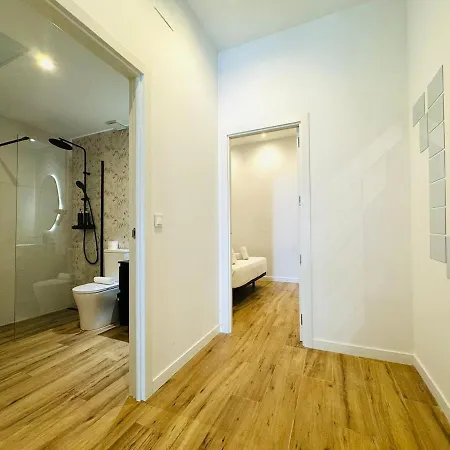 Planas 2 Design & Spaciousness With Terraza In Ruzafa Soho Apartment Valencia