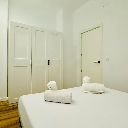 Planas 2 Design & Spaciousness With Terraza In Ruzafa Soho Apartment *