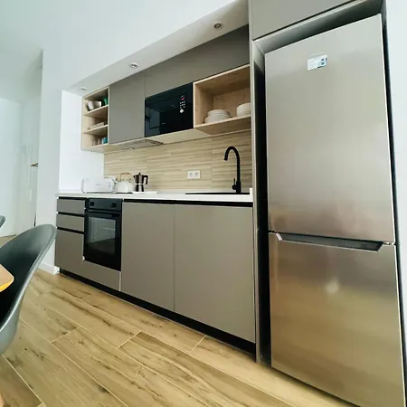 Planas 2 Design & Spaciousness With Terraza In Ruzafa Soho Apartment