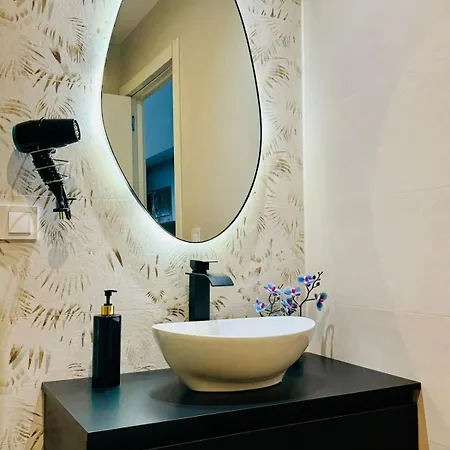 Planas 2 Design & Spaciousness With Terraza In Ruzafa Soho Valencia