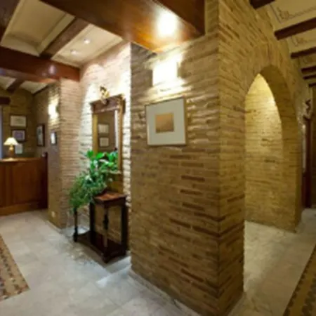 Hotel Ad Hoc Monumental 1881 3*