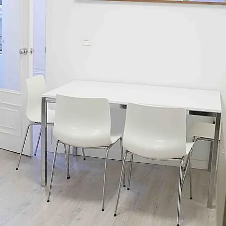 Austria 4 * Valencia