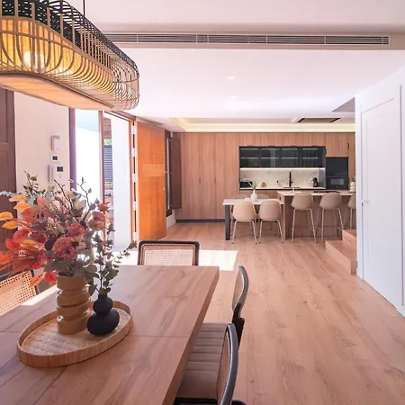 Md Barraques De Lluna Valencia