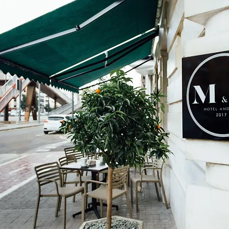 Malcom And Barret Hotel 3*