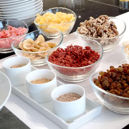 Nh Artes فندق 4*