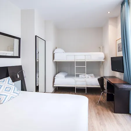 Petit Palace Plaza De La Reina