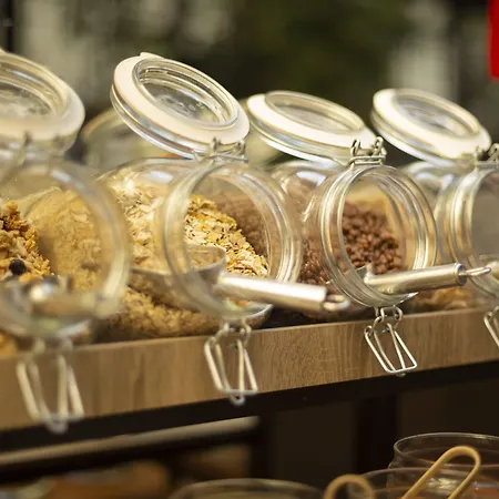 Petit Palace Plaza De La Reina 3* Valenza