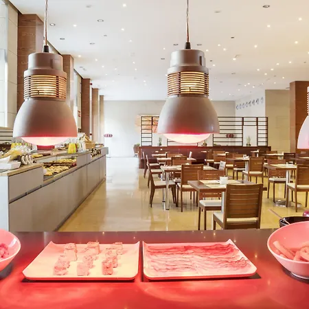 Hotel Ilunion 4 Valencie