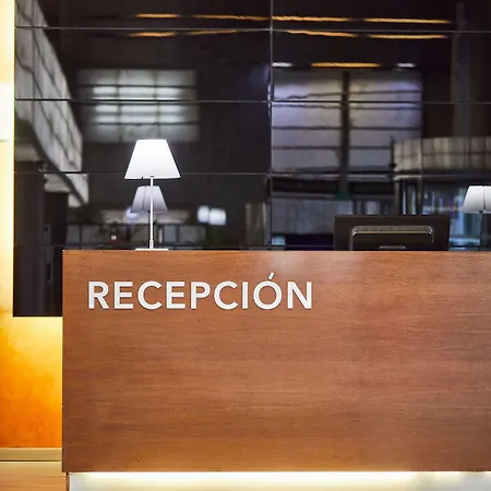Hotel Silken Puerta