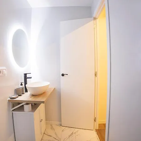 Quarto em Acomodações Particulares Office Habitación De Lujo 2 Personas Valência