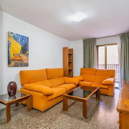 Invalencia - Yecla Flat 4 Bdrm & 2 Wc With Terrace ולנסיה