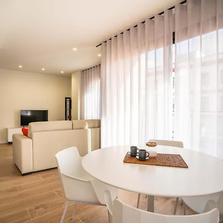 Valls Flat Апартаменты *