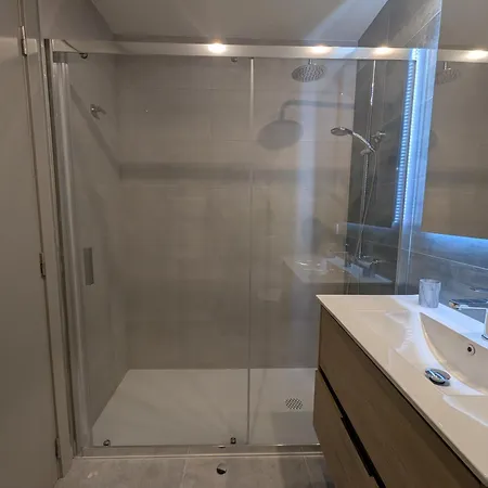 Port Corporate Living *