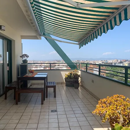 Atico Ciudad De Ciencias Terraza Y Parking Apartment