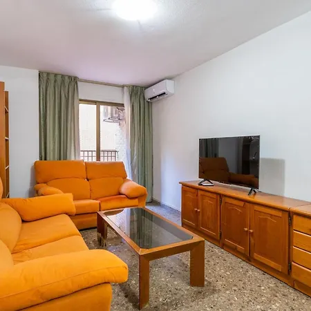 דירה Invalencia - Yecla Flat 4 Bdrm & 2 Wc With Terrace