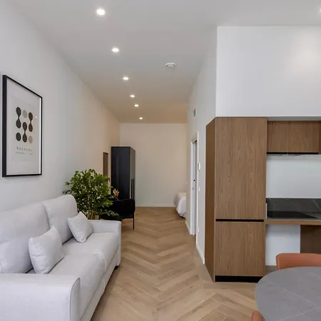 Boutique - One Tower Appartement *