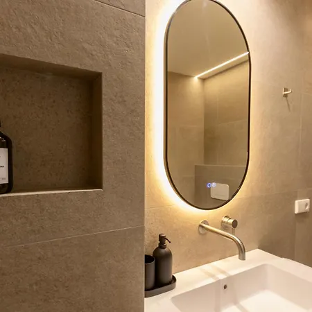 Boutique - One Tower