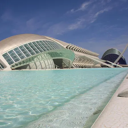 Travel Habitat Nou Mestalla