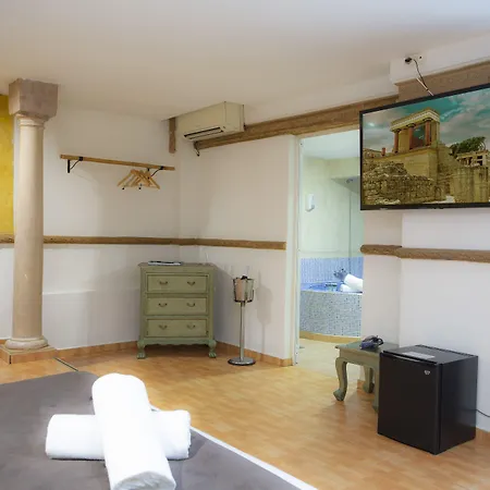 Guest house Casual Civilizaciones 3*