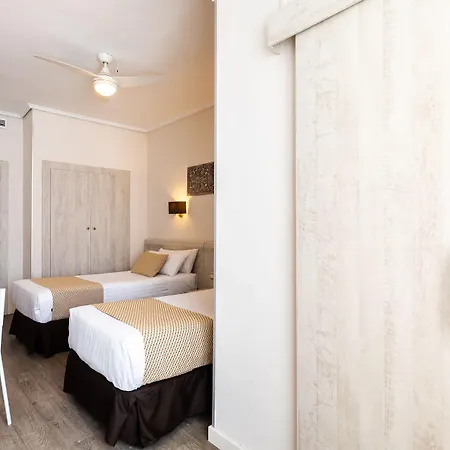 Sweet Continental Hotel Valenza