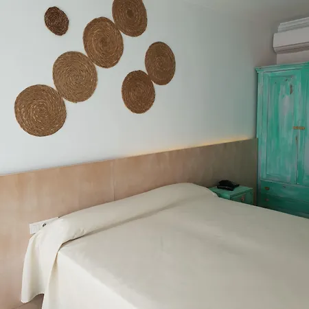 El Globo Hotel 2*