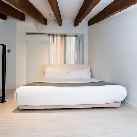 Mate Oliveira - Centre, Hotel 3*