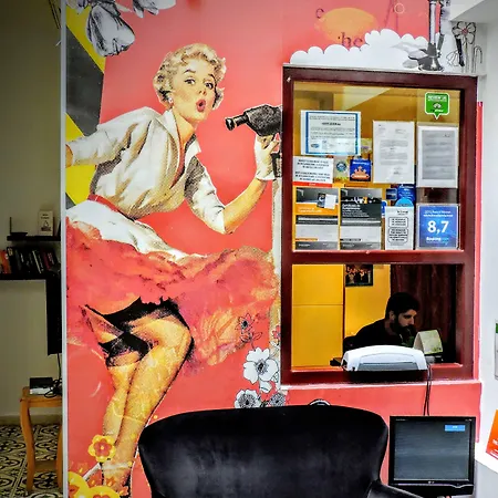 Youth By Feetup Hostel