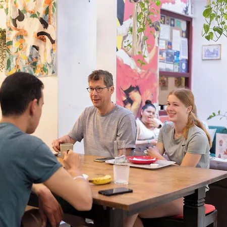 Youth By Feetup Hostel Valencia