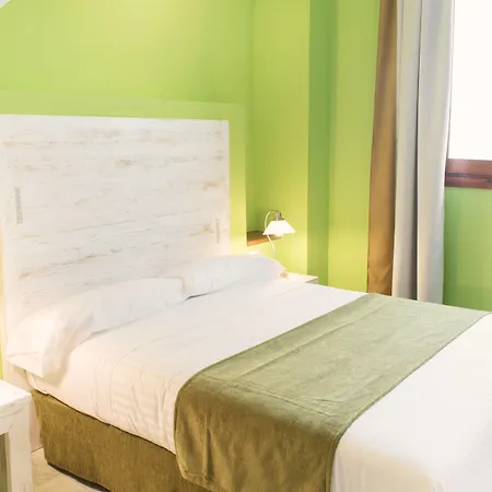 Hotel Ad Hoc Carmen
