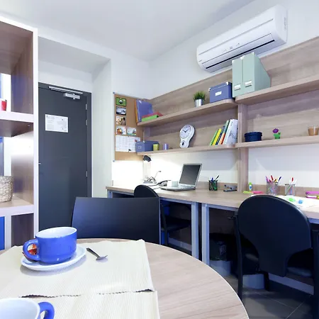 ホステル Residencia Universitaria Resa La Concepcion バレンシア