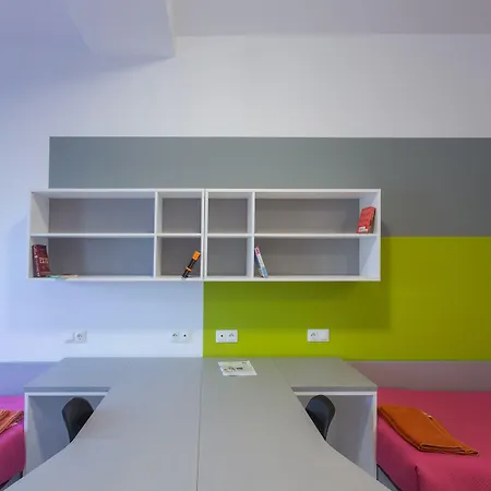 Apartamento Juvenil Colegio Mayor Galileo Galilei