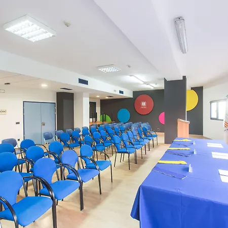 Apartamento Juvenil Colegio Mayor Galileo Galilei *