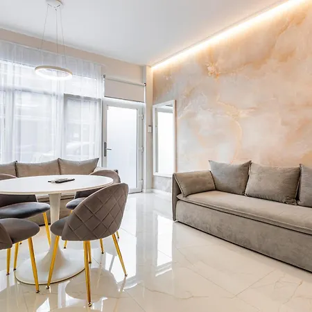 Apartament Era Deluxe Near The Of *