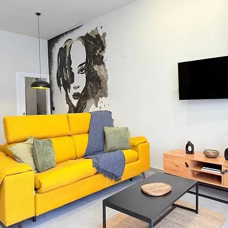 Daire Travel Habitat Jardin Ayora Valensiya