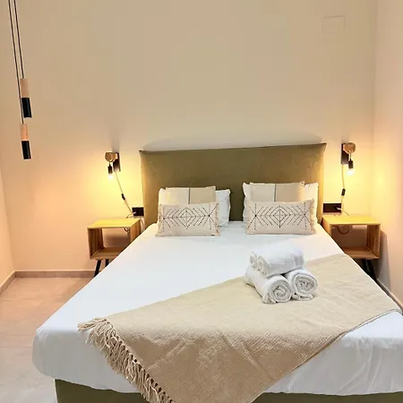 Travel Habitat Jardin Ayora