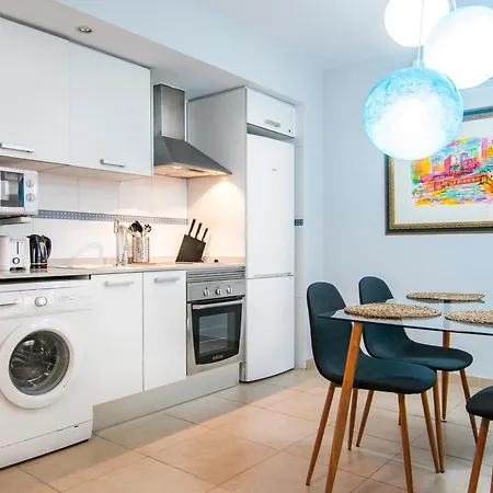 Vlc Host - Poeta Llombart Валенсия