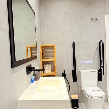 Travel Habitat Jardin Ayora Valensiya